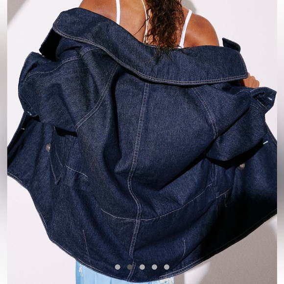 NWOT Free People Denim Car Coat in Rinse Wash - Picture 4 of 5